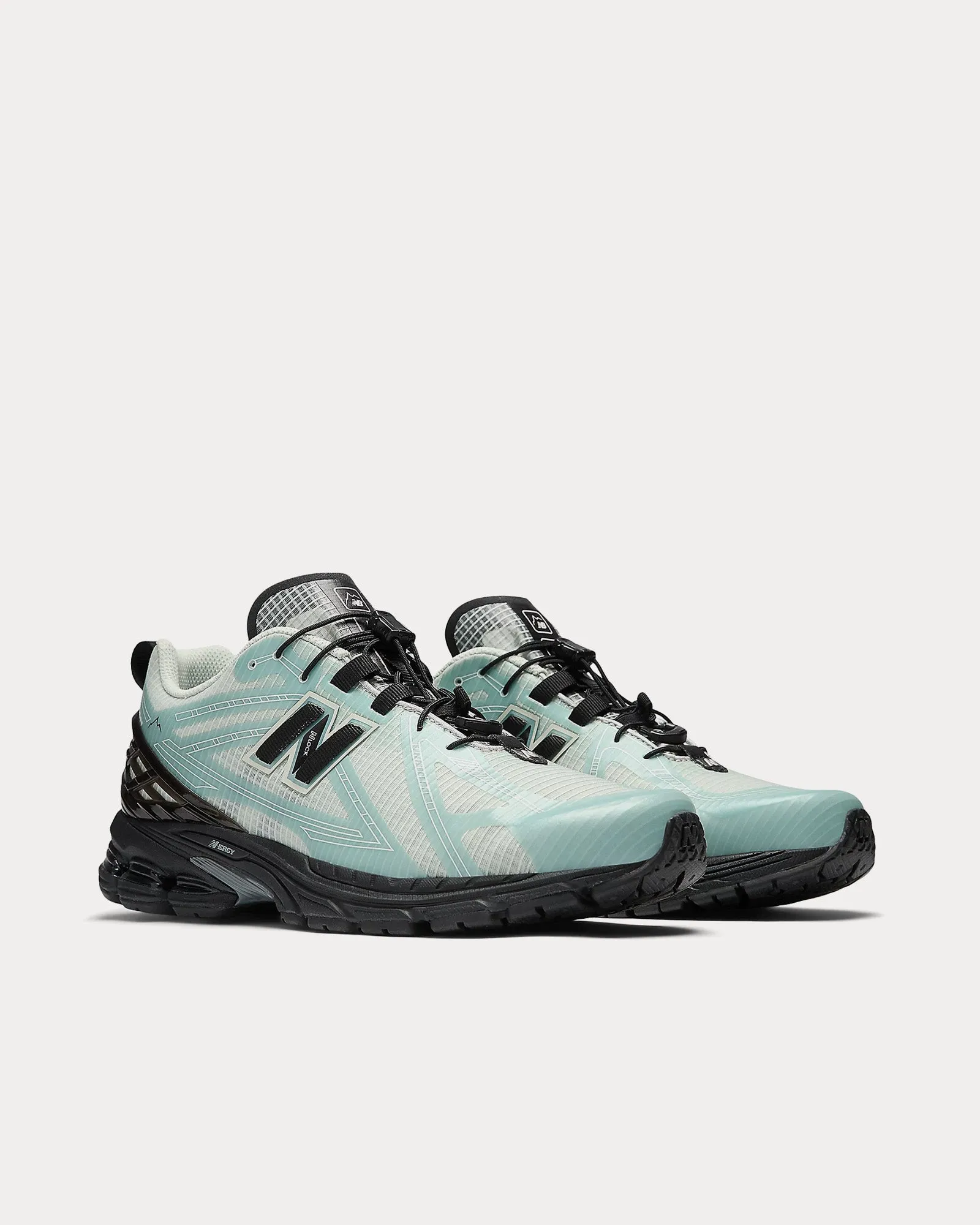 1906r Blue / Grey / Black Low Top Sneakers