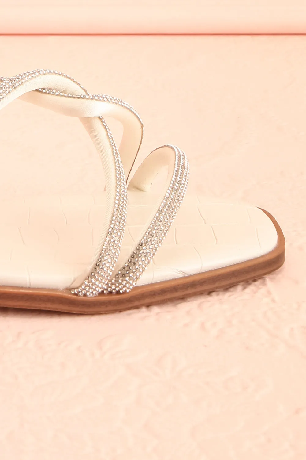 Alvera | Flat Sandals w/ Rhinestone Straps