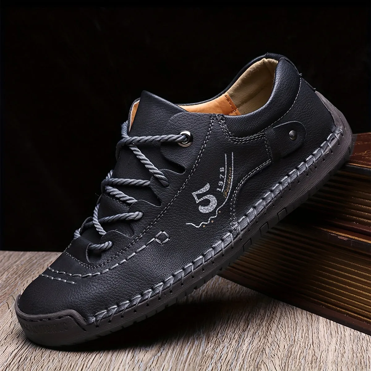 BACKWOODS | Men's Handmade Comfortable Flats Shoes