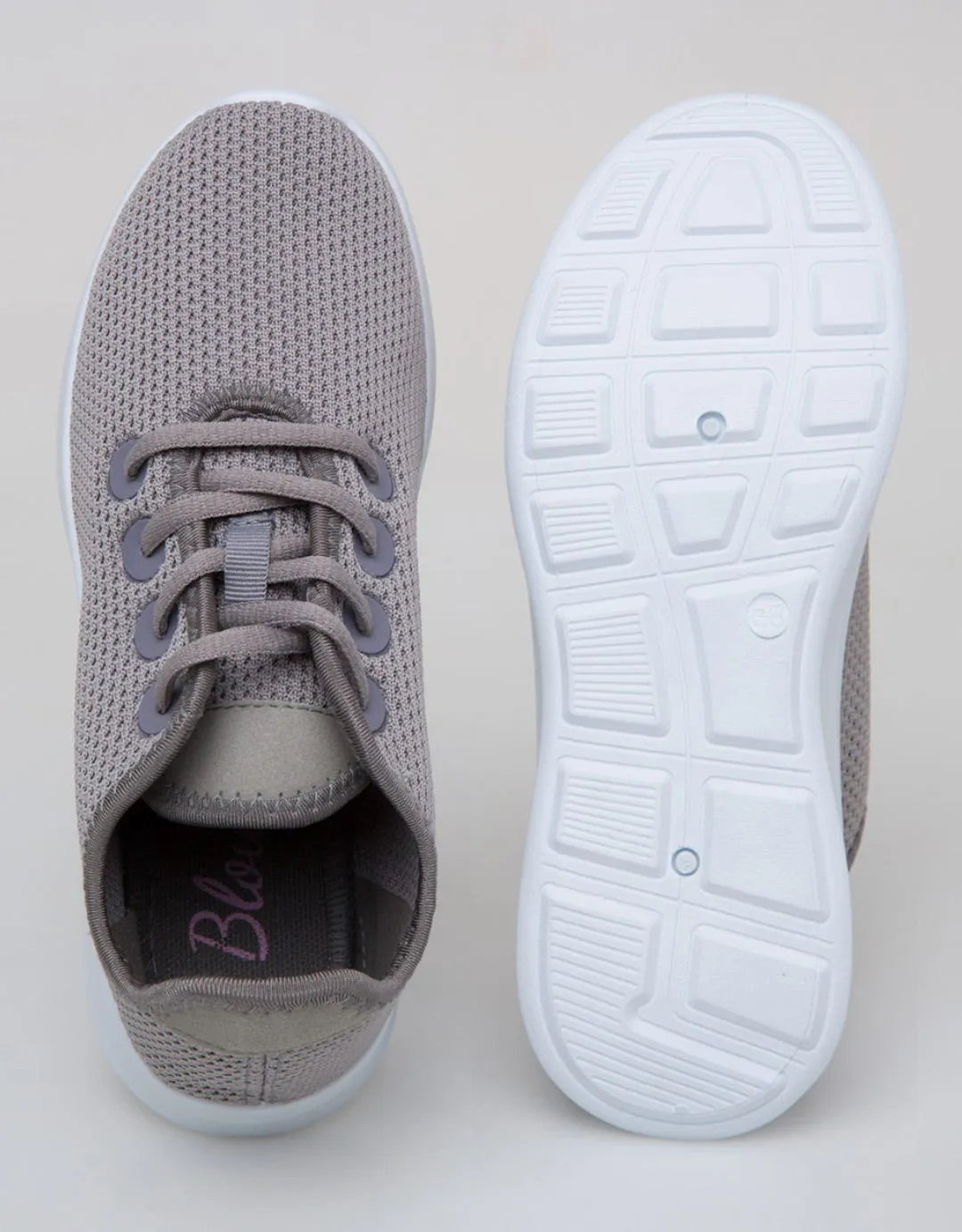 Blow Parsel Sepatu Sneakers
