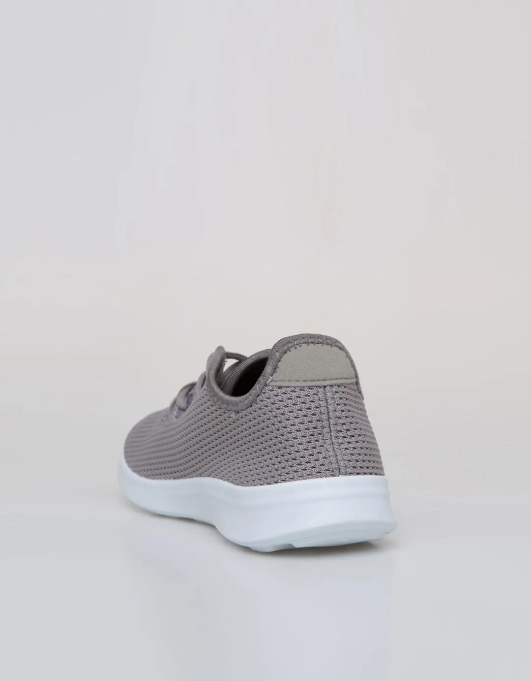 Blow Parsel Sepatu Sneakers
