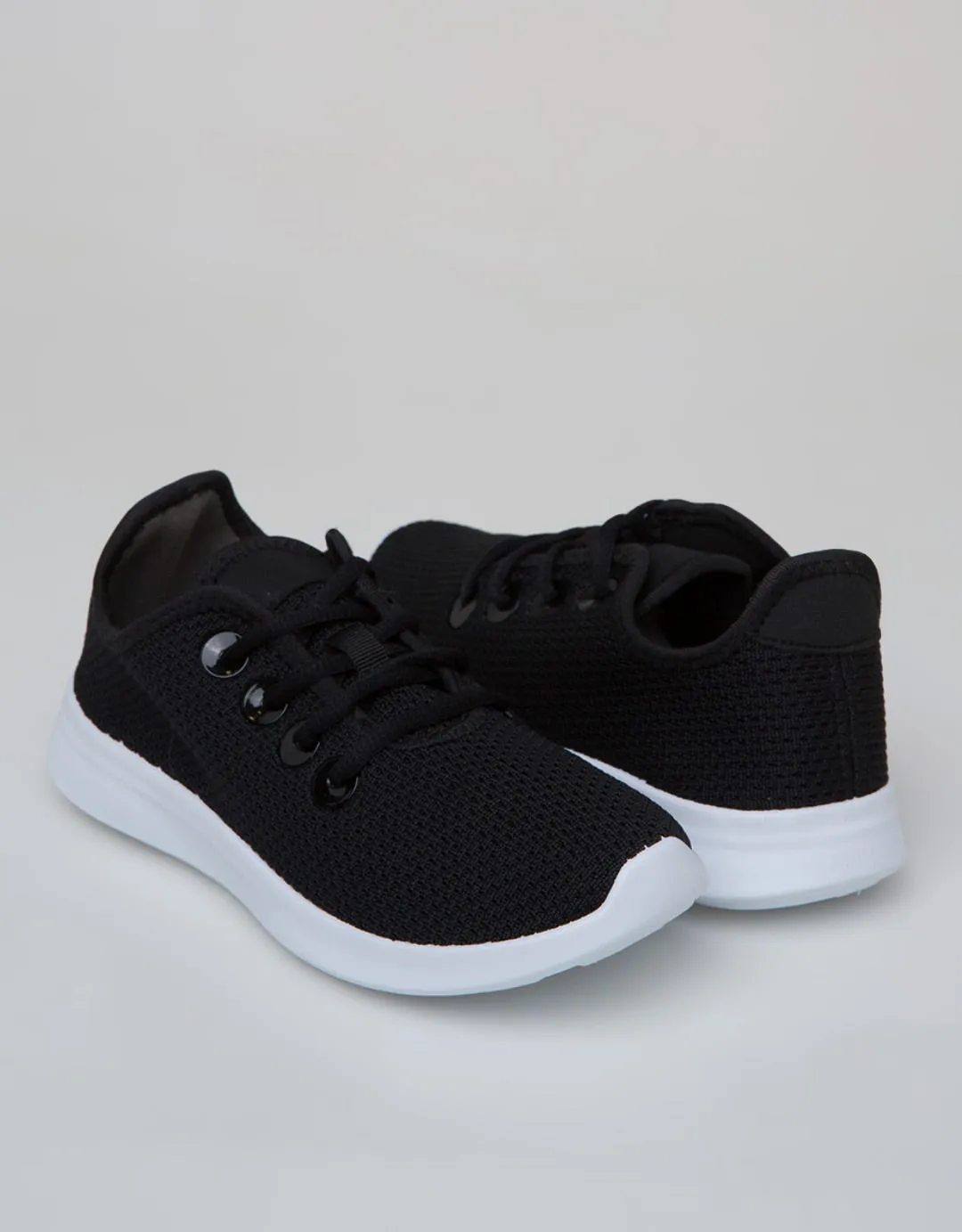 Blow Parsel Sepatu Sneakers