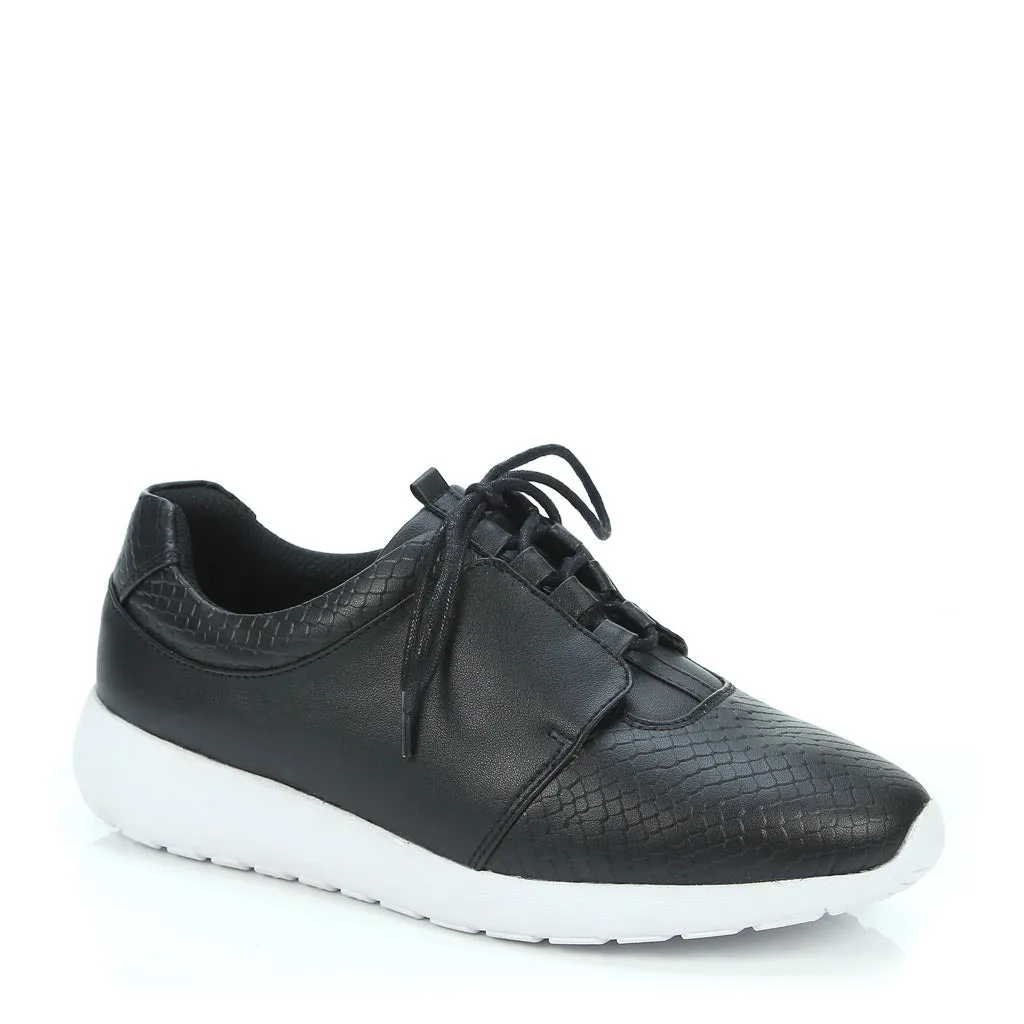 Che Sneakers