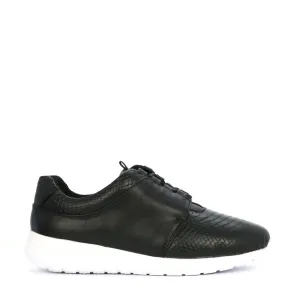 Che Sneakers
