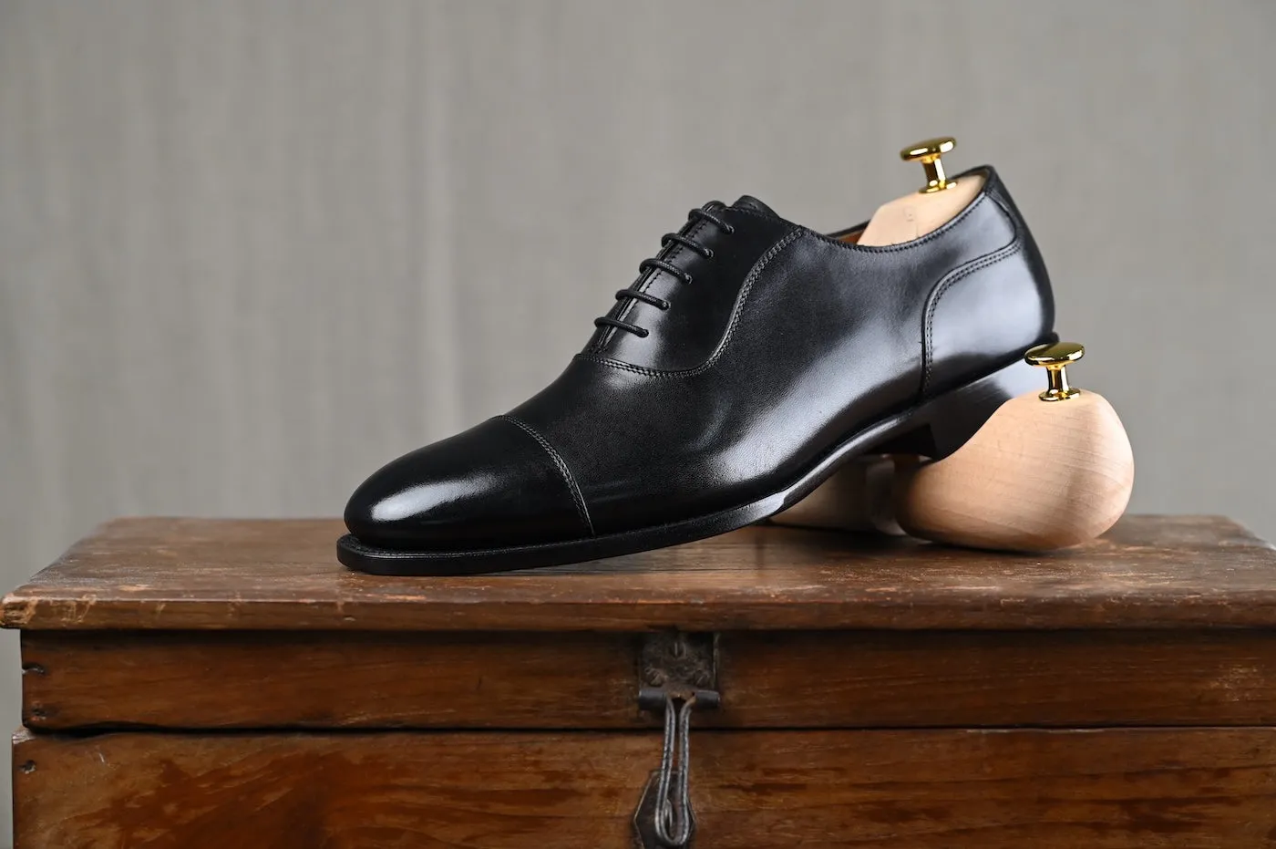 CLINT Oxfords