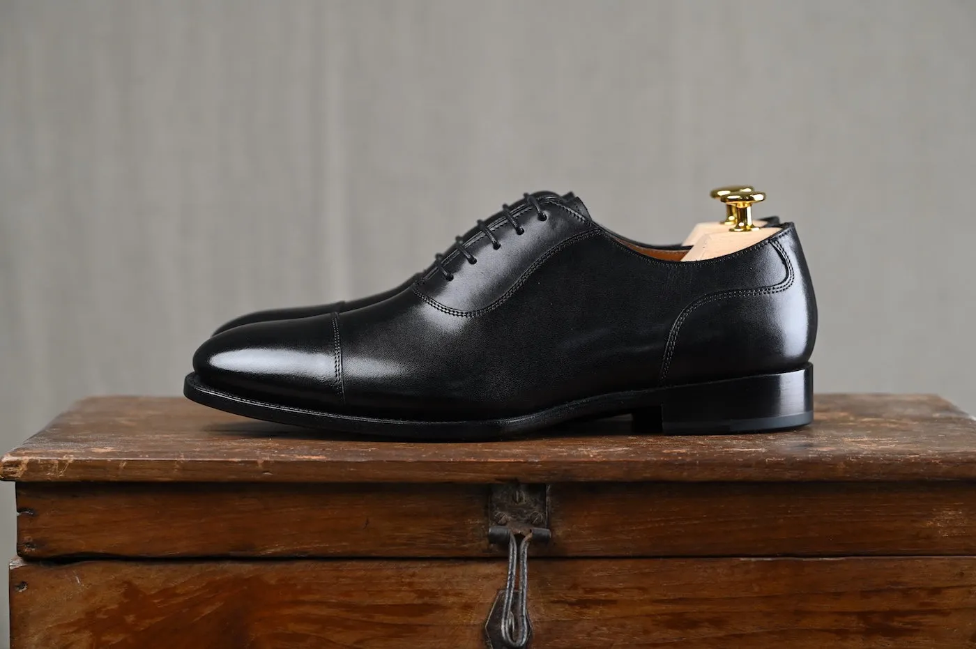 CLINT Oxfords