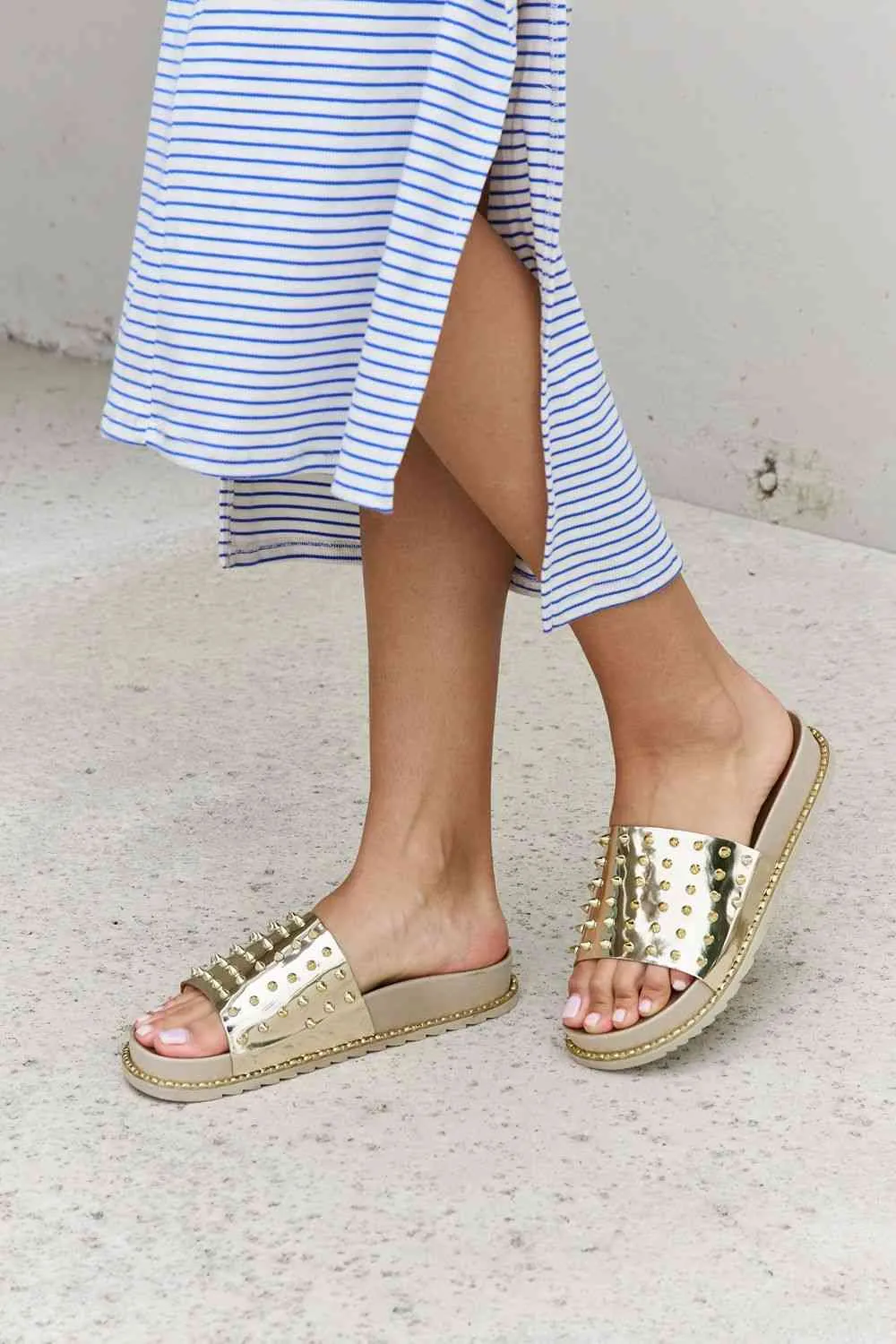 Forever Link Studded Platform Slide Sandal