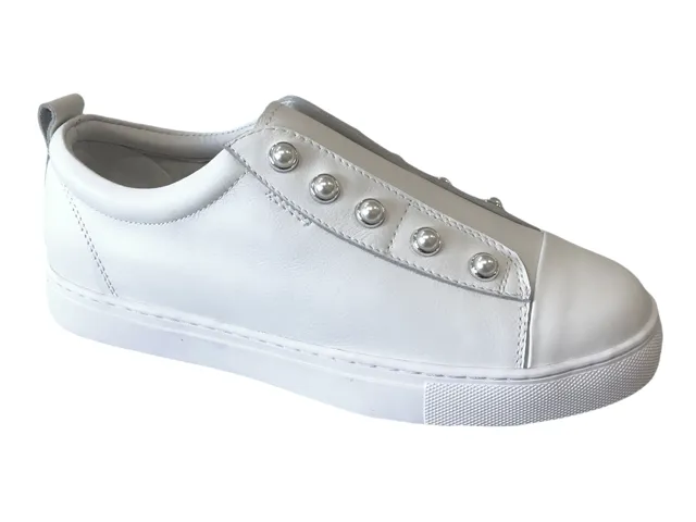 HINAKO Pearl White Sneakers
