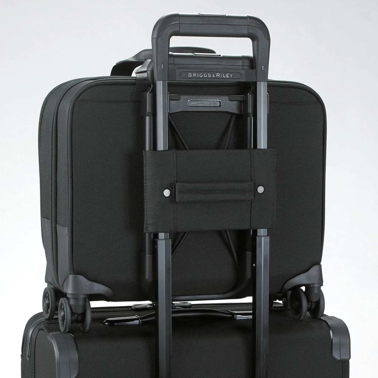 Medium Spinner Brief