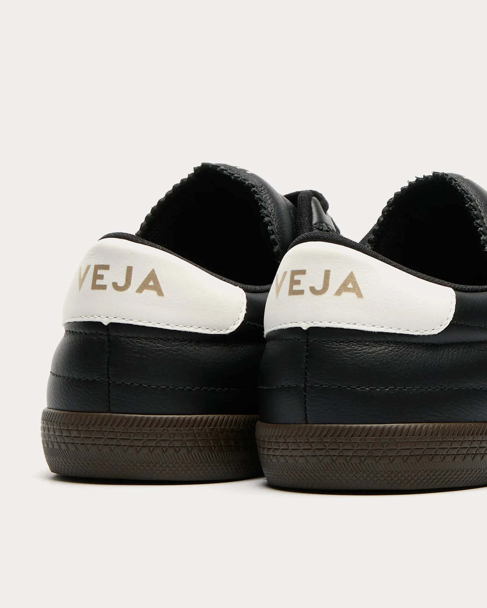 Panenka Leather Black / White Low Top Sneakers