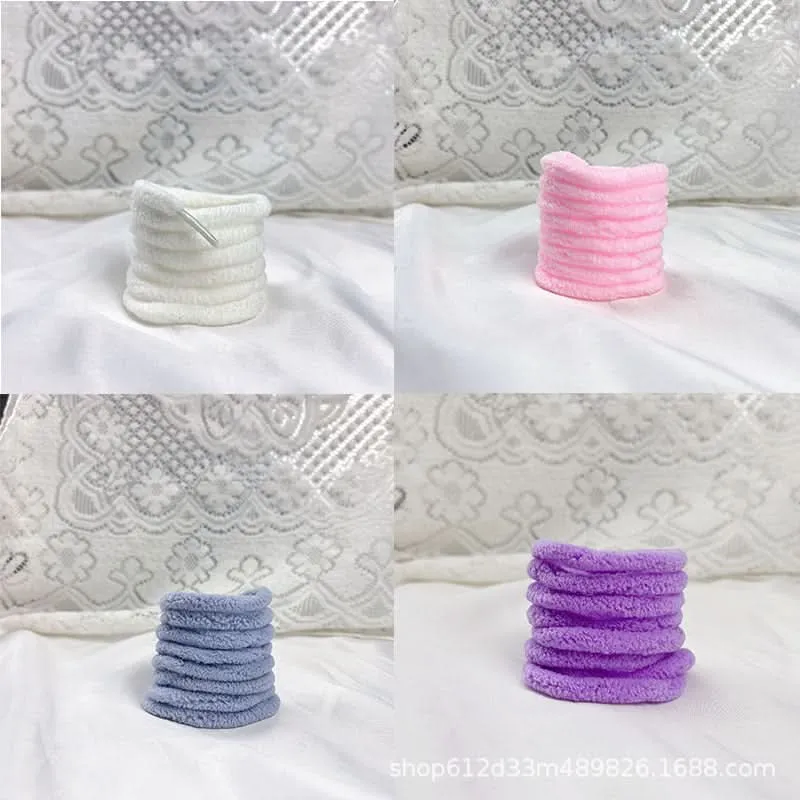 Plush Furry Shoelaces – Warm Winter Laces for Sneakers