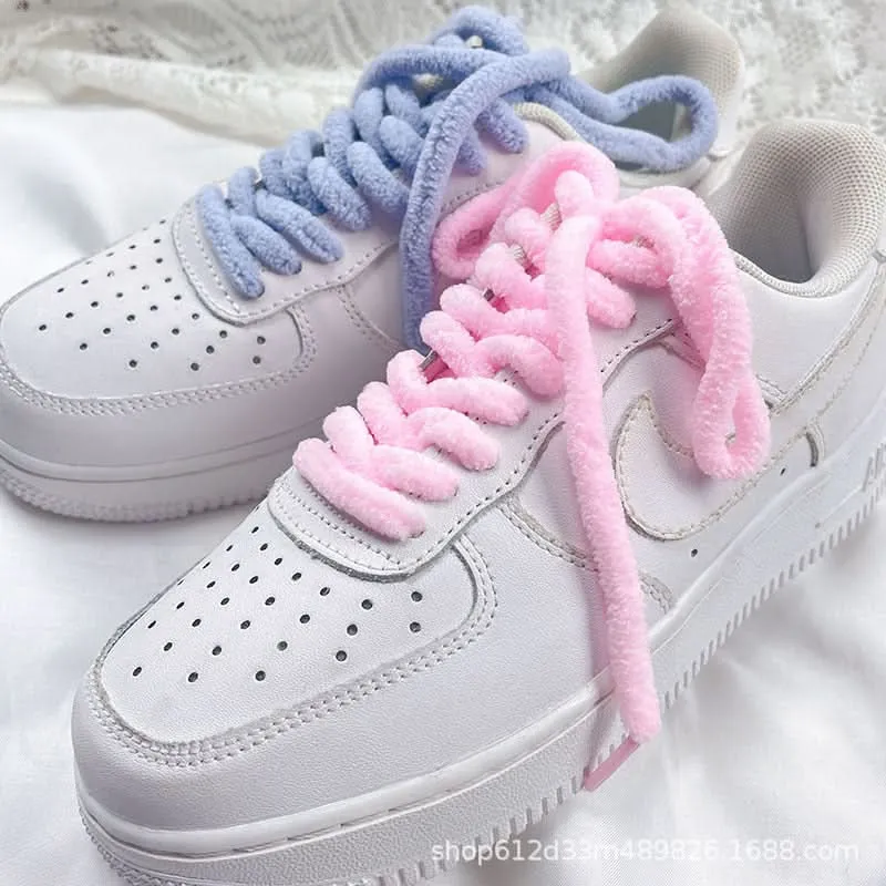 Plush Furry Shoelaces – Warm Winter Laces for Sneakers