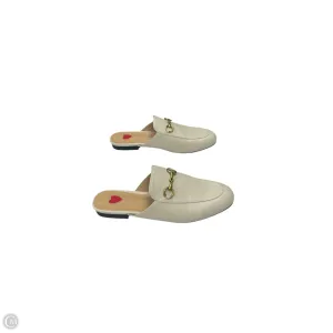 Sandals Flats By Vertundy In Cream, Size: 8.5
