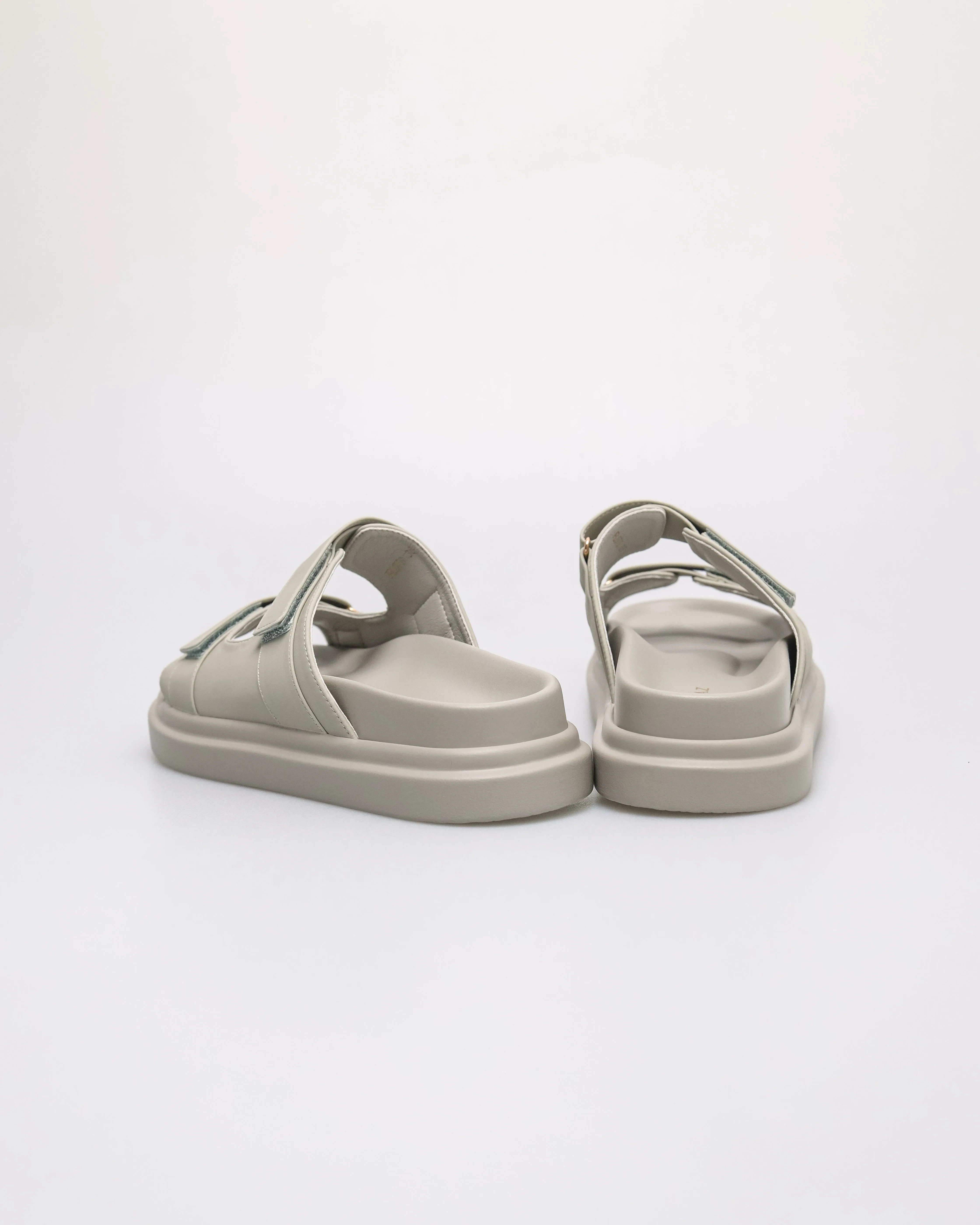 Tomaz FL076 Ladies Cozy Slide Sandal
