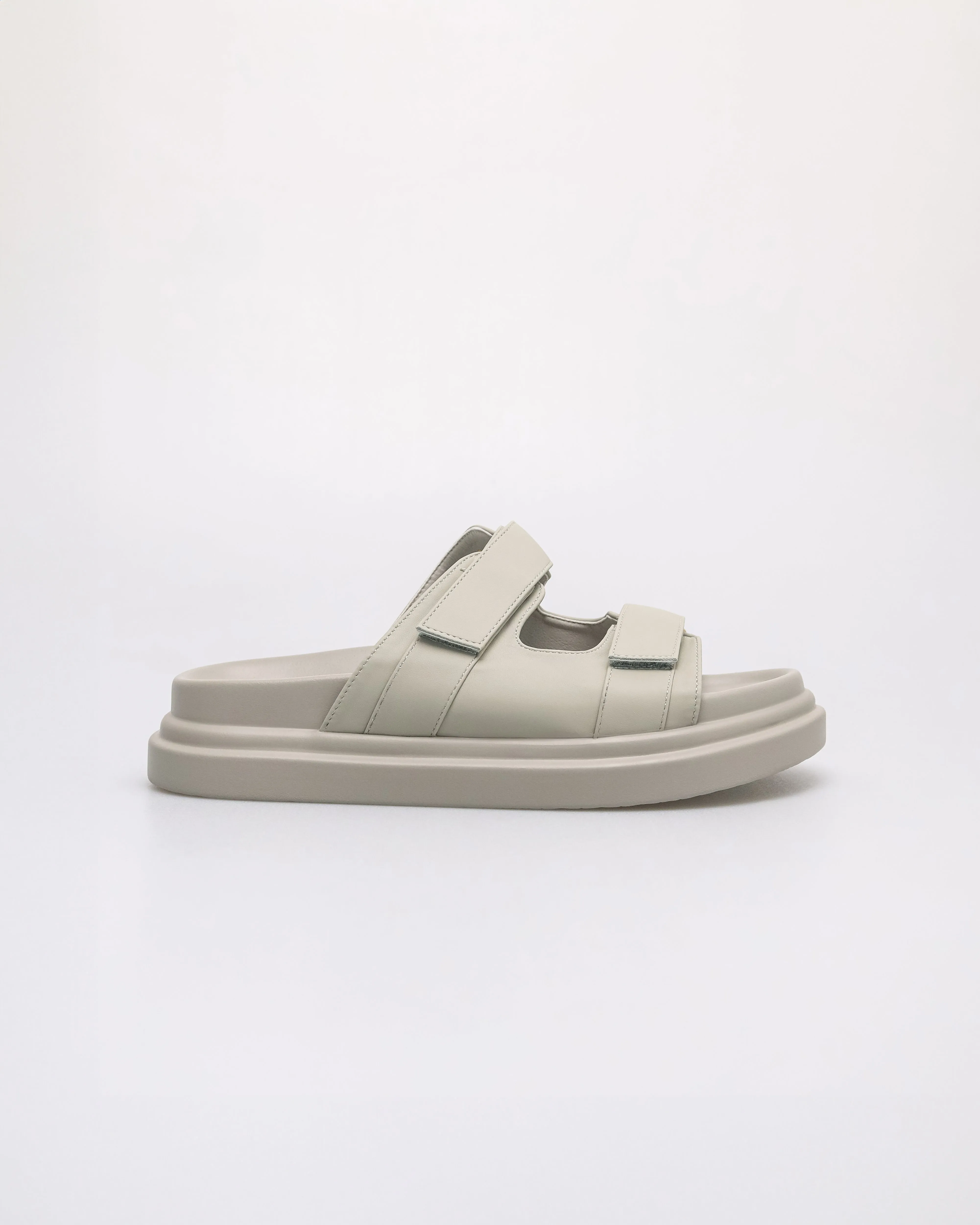 Tomaz FL076 Ladies Cozy Slide Sandal