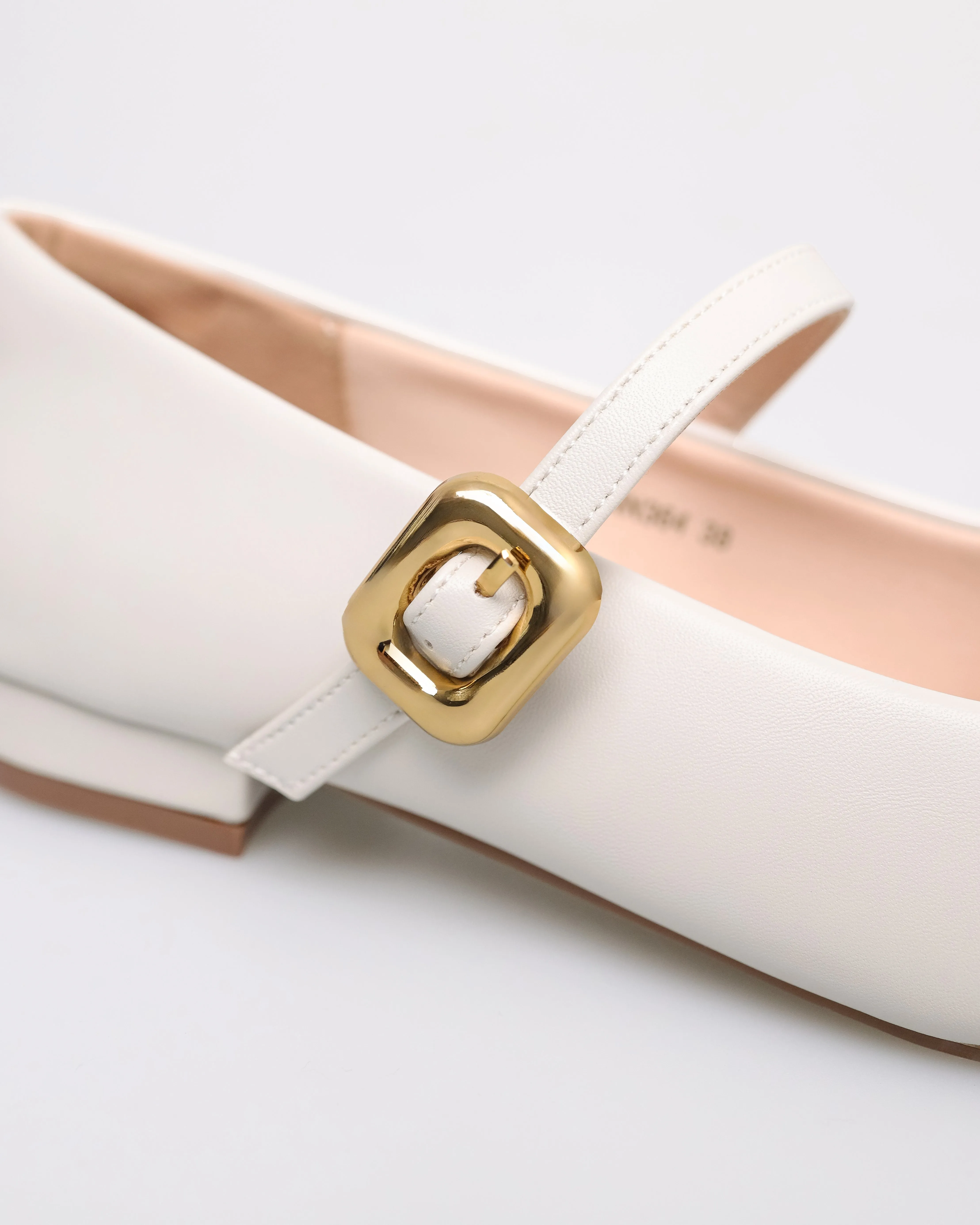 Tomaz NN364 Ladies Buckle Flats