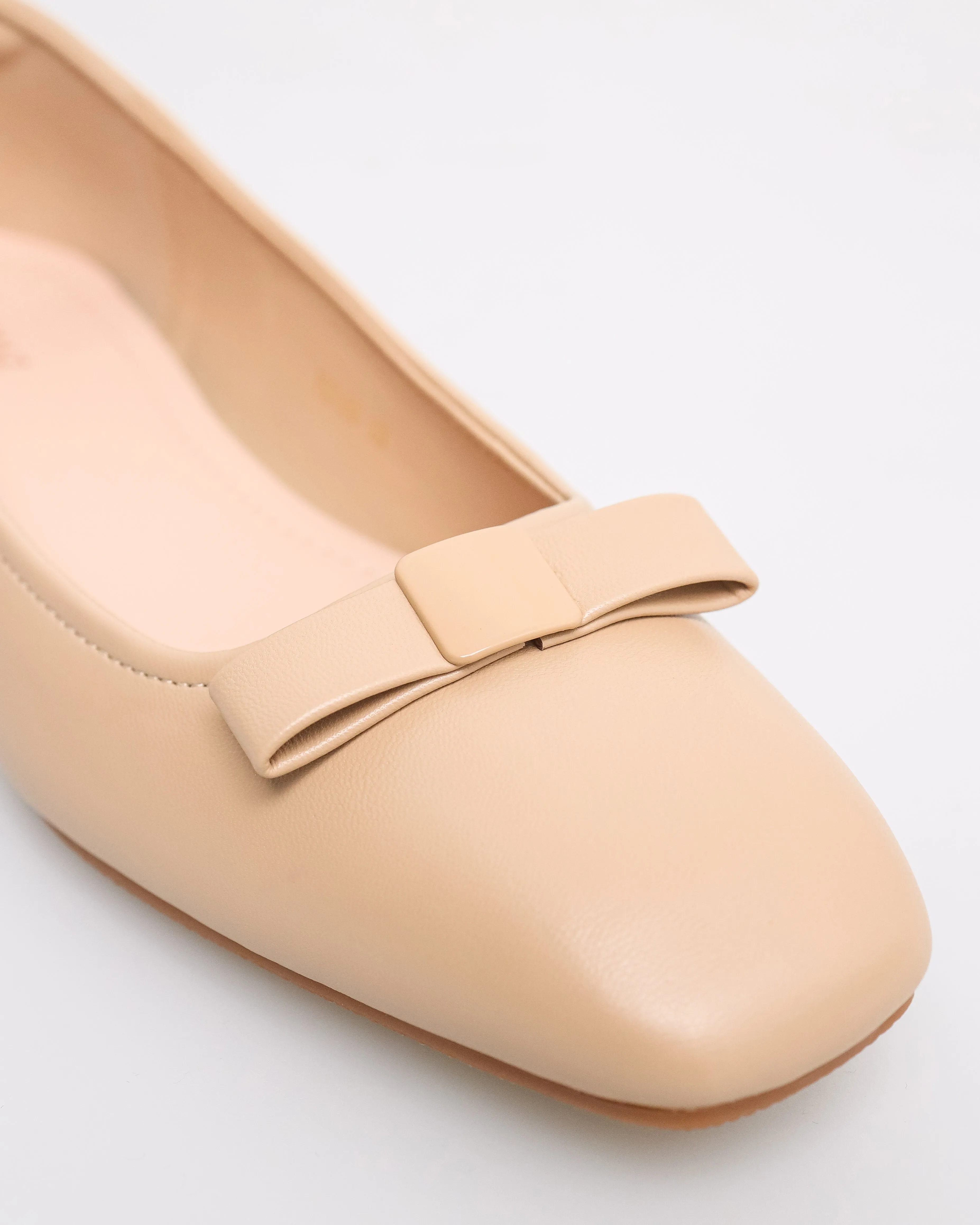 Tomaz YX198 Ladies Folded Ribbon Flats