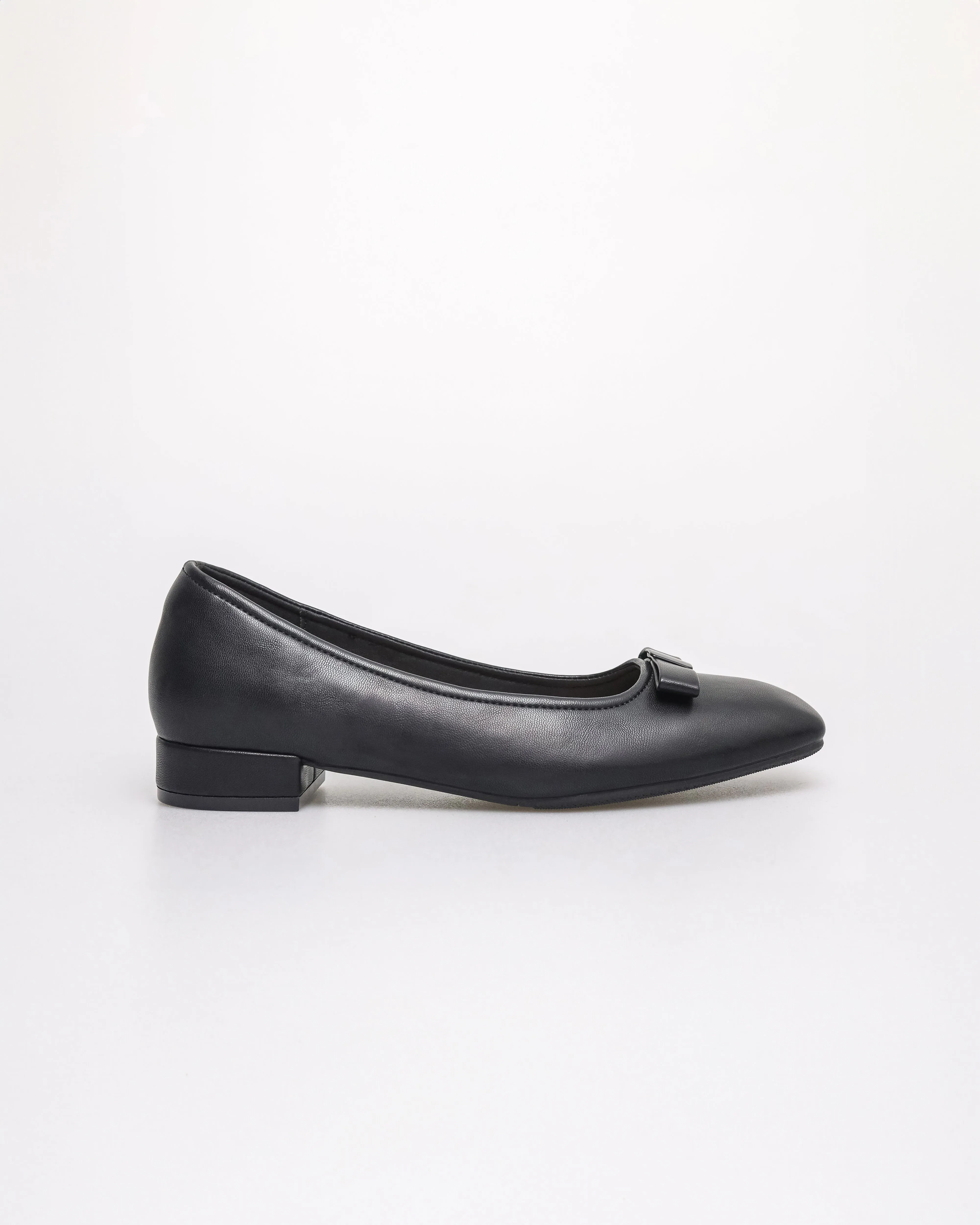 Tomaz YX198 Ladies Folded Ribbon Flats