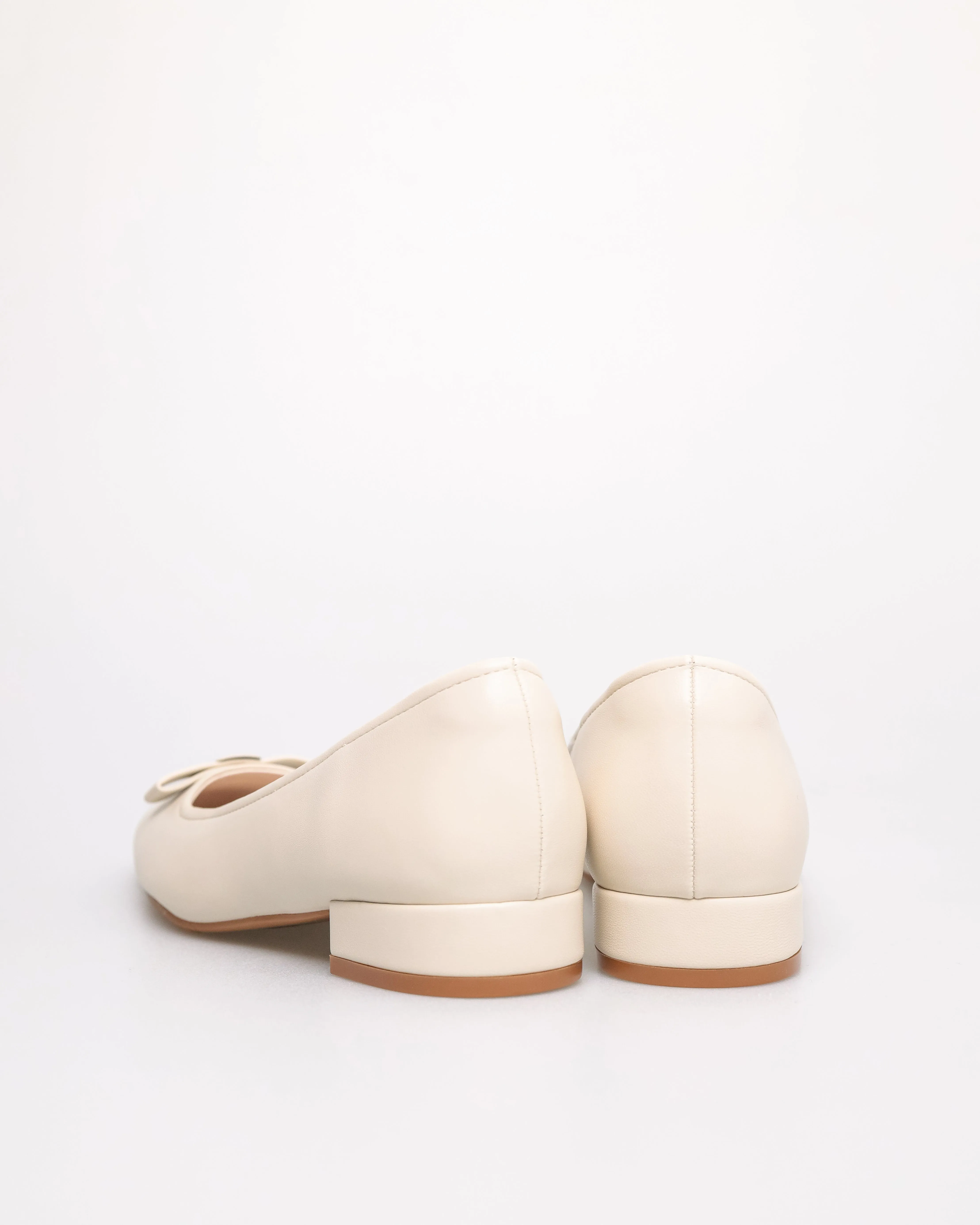 Tomaz YX198 Ladies Folded Ribbon Flats