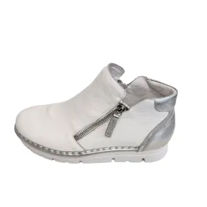 Top End Edda White Silver Leather
