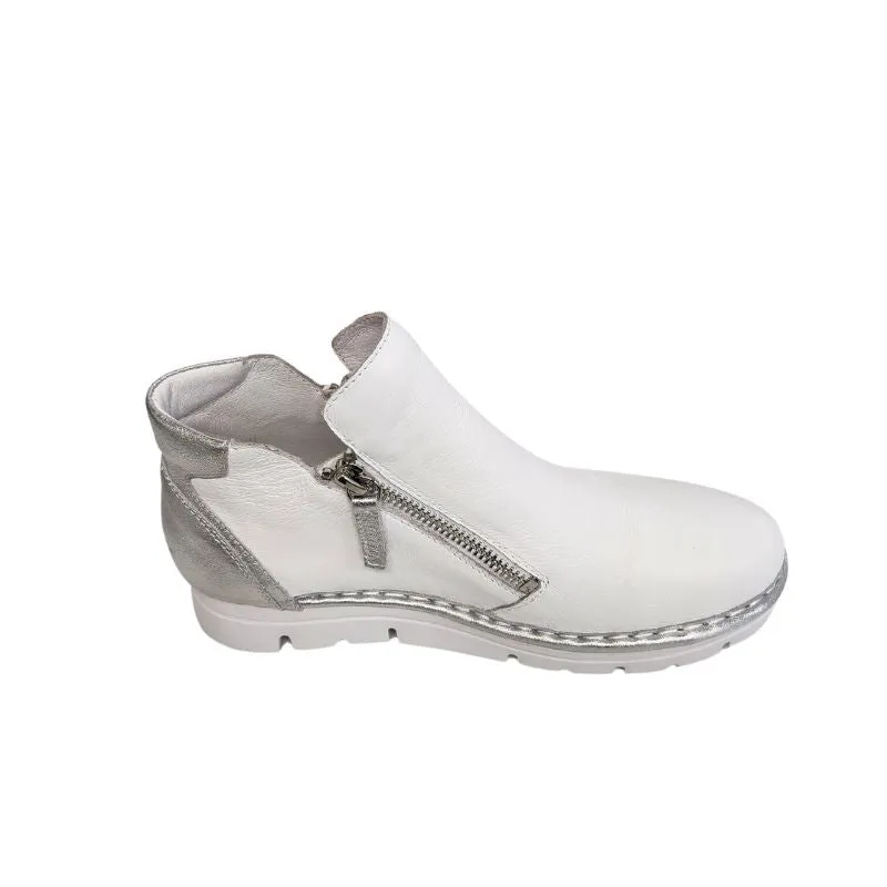 Top End Edda White Silver Leather