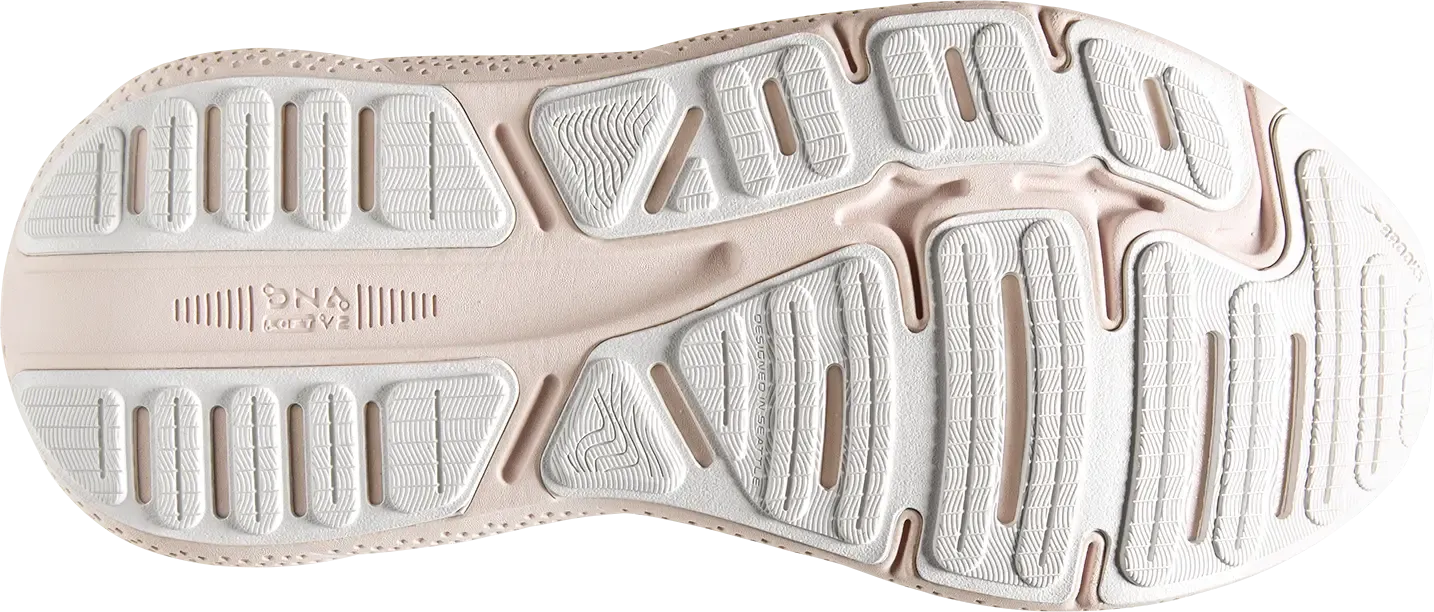 Women's Brooks Ghost Max – Maximum Cushioning & Stability