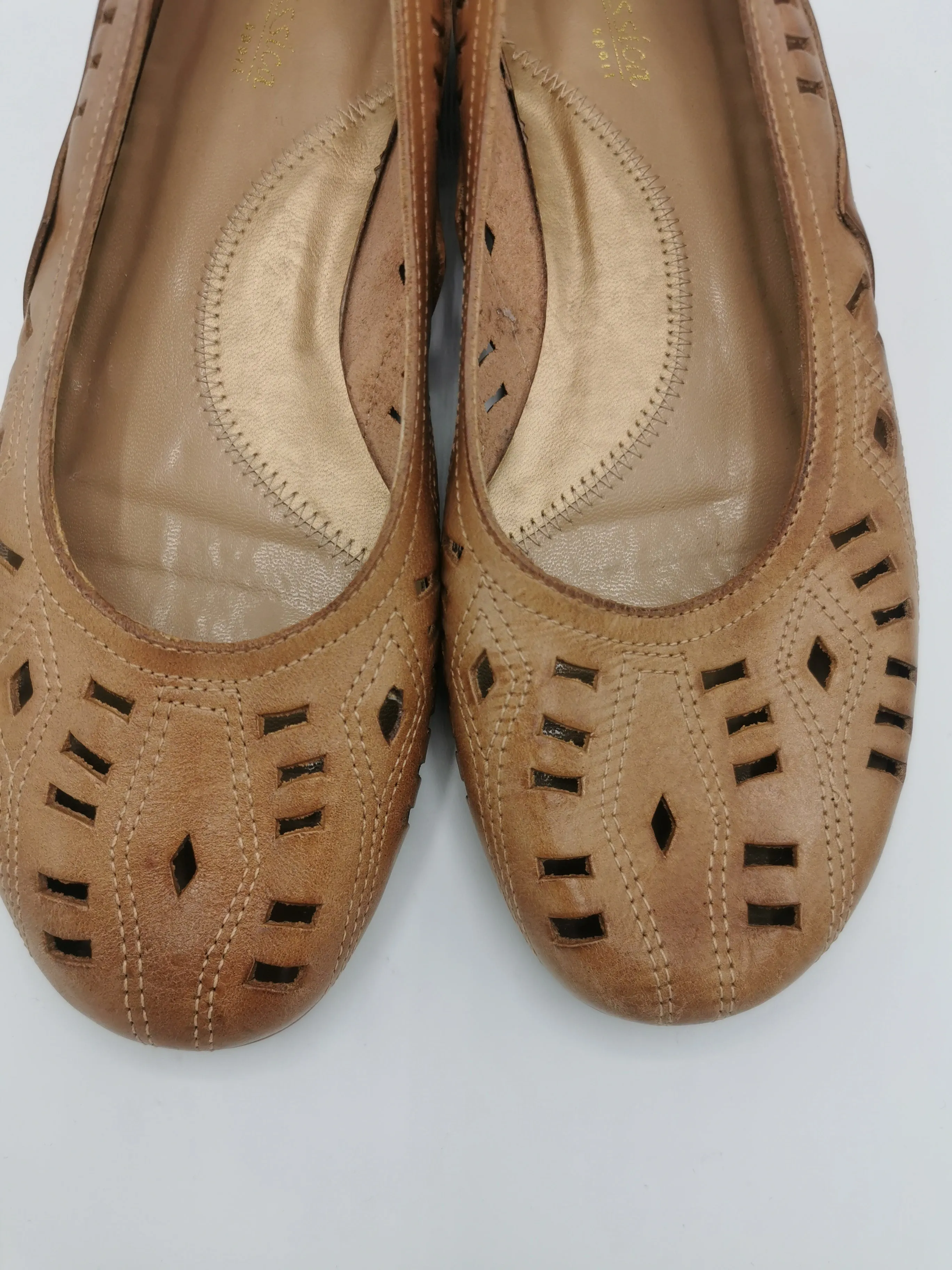 WOMENS SIZE 8M - JESSICA Sport, Leather Bohemian Flats 'Katelyn' NWB B60